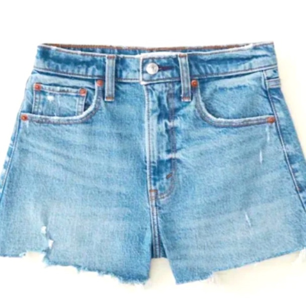 Abercrombie & Fitch The 90s Relaxed Cutoff Short High Rise